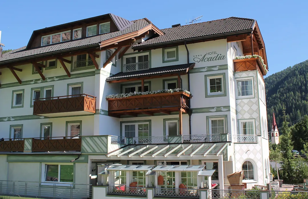 Alpstay - Hotel Acadia - Adults Mountain Home-1